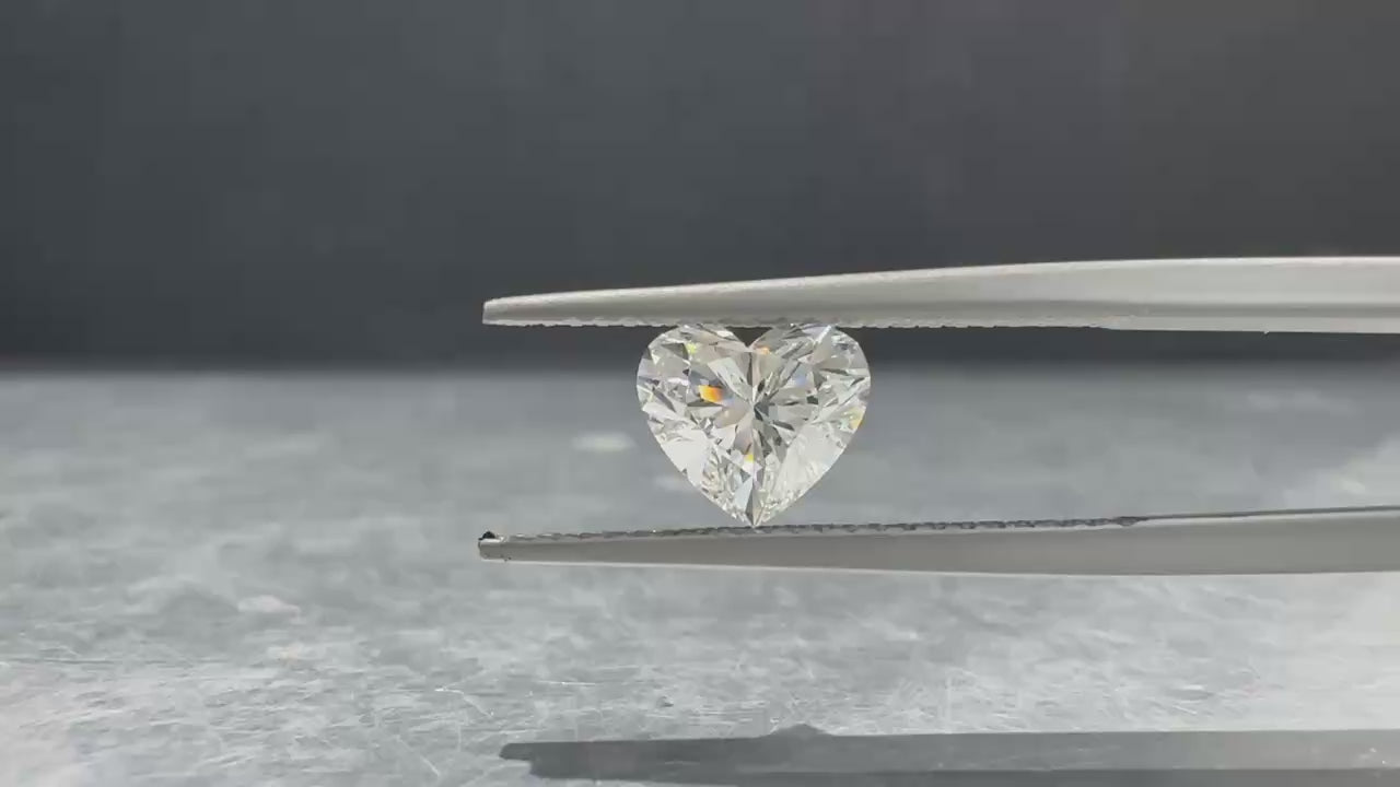 Lab Grown Diamond HEART D Carat 1.07